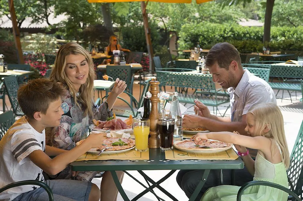 Piani Di Clodia Holidaypark Lazise 5*,